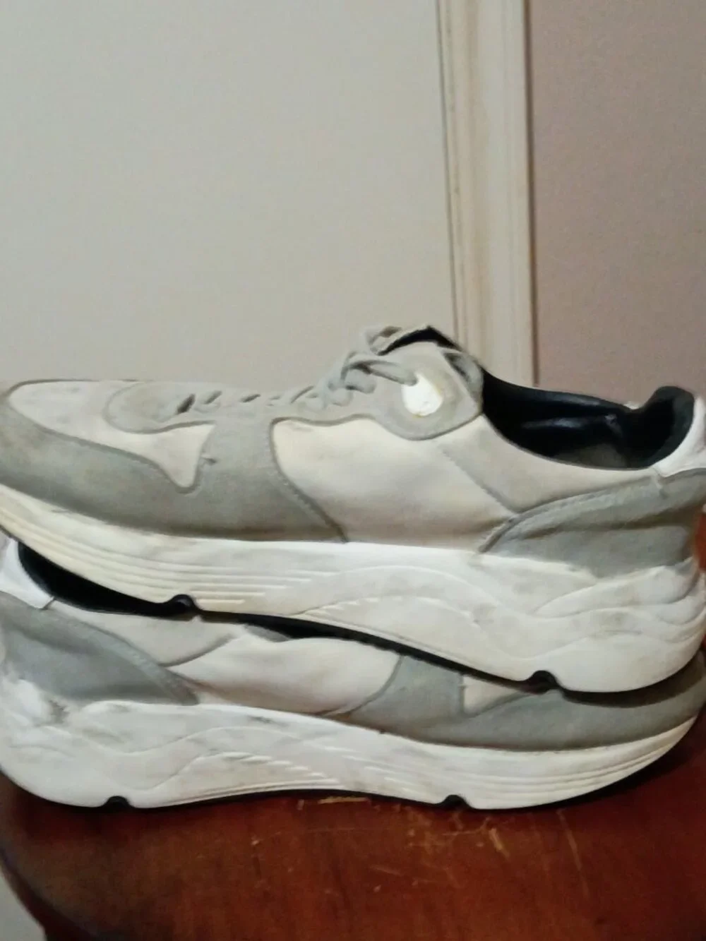 Golden Goose Running Sole Women's White Gray Sneakers EU38 US8